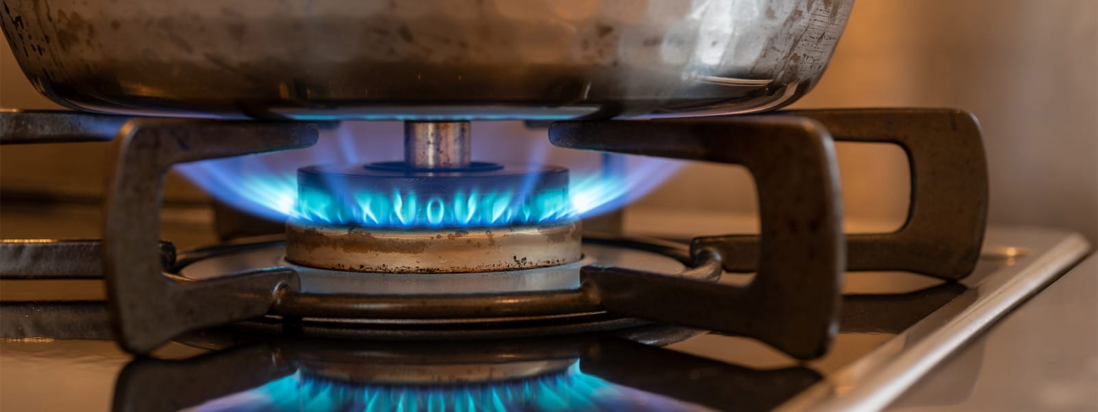 Gas stovetop with power on